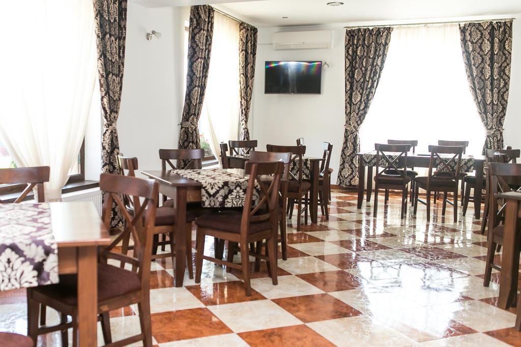 Hanul Cocosul Vitanesti Екстериор снимка